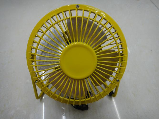 供應(yīng)凱威特禮品廠家直銷新小禮品鋁葉usb電風(fēng)扇